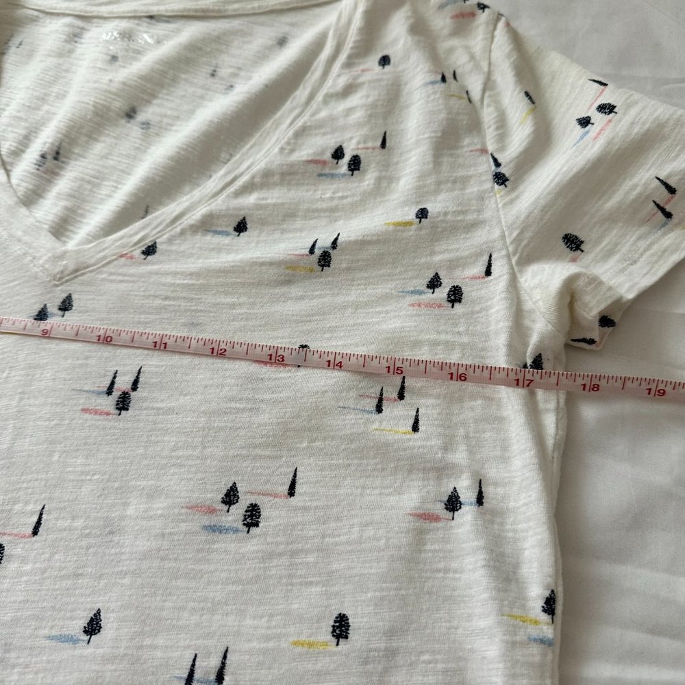 Merona V Neck T-Shirt Size Large - Picture 4 of 6